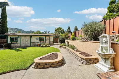 2636 Tamalpais Drive, Pinole, CA 94564 - Photo 63