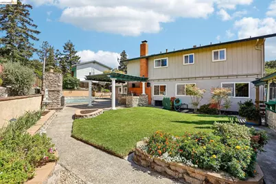 2636 Tamalpais Drive, Pinole, CA 94564 - Photo 67
