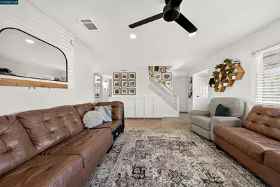 160 Stanton Ave, Vacaville, CA 95687 - Photo 33