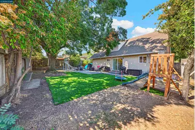 160 Stanton Ave, Vacaville, CA 95687 - Photo 63