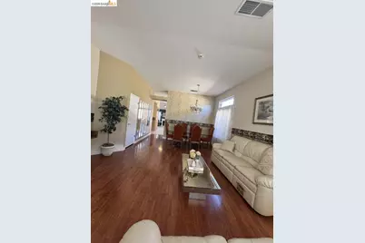 2257 Southwood Dr, Pittsburg, CA 94565 - Photo 5
