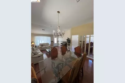 2257 Southwood Dr, Pittsburg, CA 94565 - Photo 9