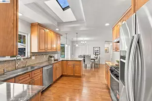 116 Coral Dr, Orinda, CA 94563 - Photo 23