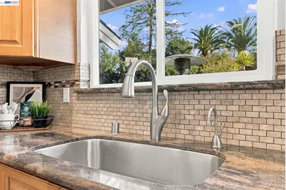116 Coral Dr, Orinda, CA 94563 - Photo 23
