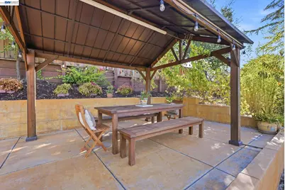 116 Coral Dr, Orinda, CA 94563 - Photo 53