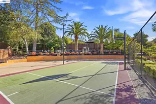 116 Coral Dr, Orinda, CA 94563 - Photo 47