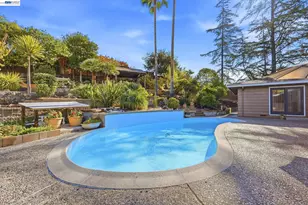 116 Coral Dr, Orinda, CA 94563 - Photo 43