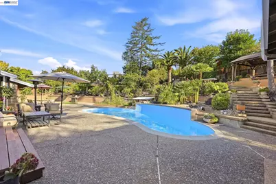 116 Coral Dr, Orinda, CA 94563 - Photo 41