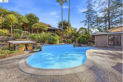 116 Coral Dr, Orinda, CA 94563 - Photo 45