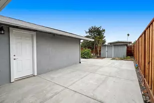 27732 Dolphin Ln, Hayward, CA 94545 - Photo 13