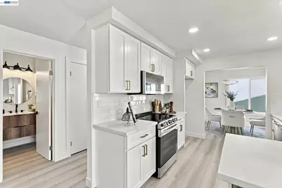 42 Southfield Ct, San Jose, CA 95138 - Photo 11