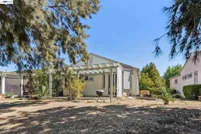 401 Edgewood Dr, Rio Vista, CA 94571 - Photo 29