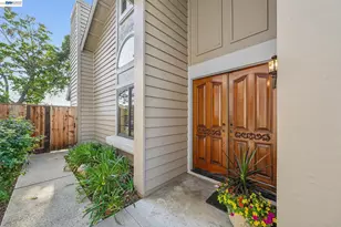 106 Purcell Dr, Alameda, CA 94502 - Photo 3