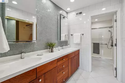 106 Purcell Dr, Alameda, CA 94502 - Photo 23