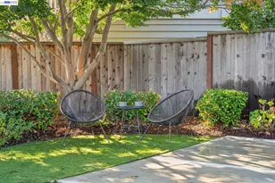 106 Purcell Dr, Alameda, CA 94502 - Photo 21