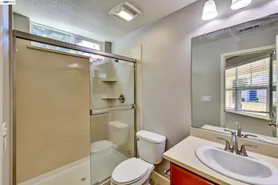 538 Selby Ln, Livermore, CA 94551 - Photo 31