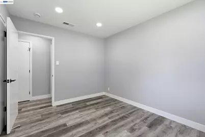 6311 Belmont Pl, Stockton, CA 95207 - Photo 27