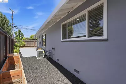 6311 Belmont Pl, Stockton, CA 95207 - Photo 41