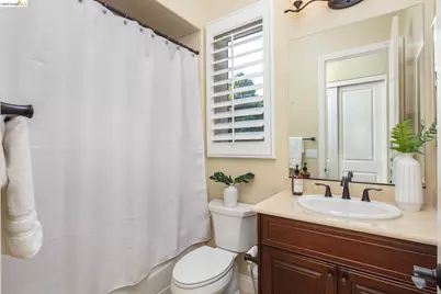 1770 Merlot Cir, Brentwood, CA 94513 - Photo 11