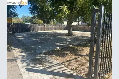 1231 Arcade Blvd, Sacramento, CA 95815 - Photo 31