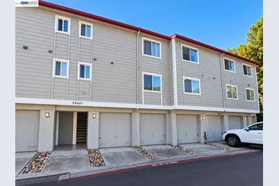 29621 Red Oak Ct #3, Hayward, CA 94544 - Photo 1