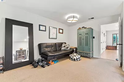 3349 Solomon Lane, Alameda, CA 94502 - Photo 5