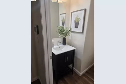 9421 Dunbar Dr, Oakland, CA 94603 - Photo 9