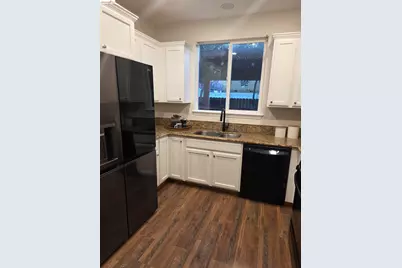 9421 Dunbar Dr, Oakland, CA 94603 - Photo 7