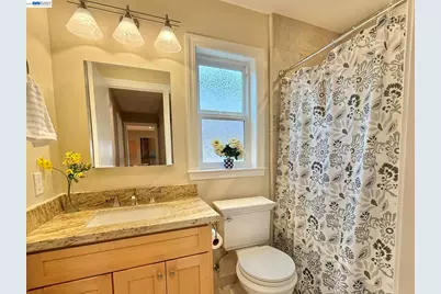 8525 Ousley Dr, Gilroy, CA 95020 - Photo 9