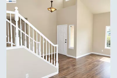 1825 Mark Mead Ln, Modesto, CA 95356 - Photo 5