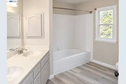1825 Mark Mead Ln, Modesto, CA 95356 - Photo 19