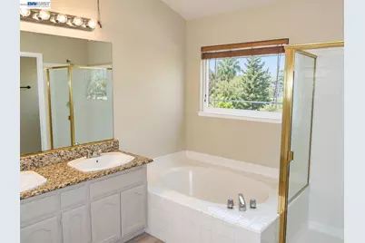 1825 Mark Mead Ln, Modesto, CA 95356 - Photo 13