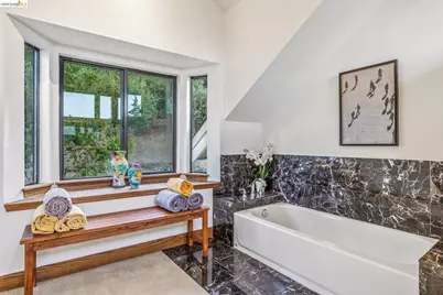 1648 Francis St, Crockett, CA 94525 - Photo 35