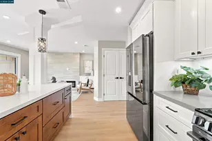 2501 Pine Knoll Dr, Walnut Creek, CA 94595 - Photo 13