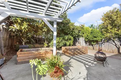 2832 Brookdale Ave, Oakland, CA 94602 - Photo 31