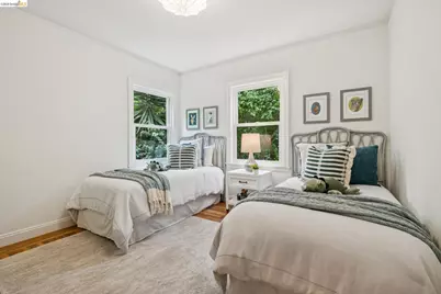 8 Hopkins Ct, Berkeley, CA 94706 - Photo 29