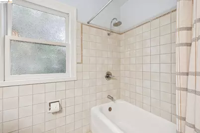 8 Hopkins Ct, Berkeley, CA 94706 - Photo 31