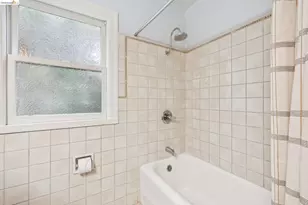 8 Hopkins Ct, Berkeley, CA 94706 - Photo 31