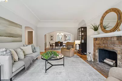 8 Hopkins Ct, Berkeley, CA 94706 - Photo 7