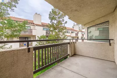 21103 Gary #318A, Castro Valley, CA 94546 - Photo 35