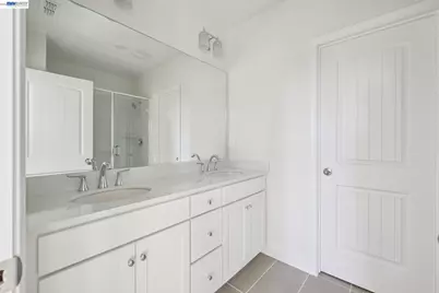 1216 Walters Ct, Concord, CA 94520 - Photo 23