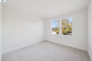 1216 Walters Ct, Concord, CA 94520 - Photo 13