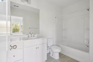 1216 Walters Ct, Concord, CA 94520 - Photo 17