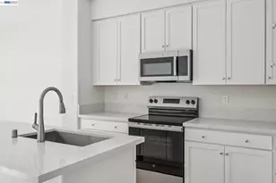 1216 Walters Ct, Concord, CA 94520 - Photo 19