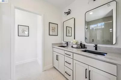 1216 Walters Ct, Concord, CA 94520 - Photo 53