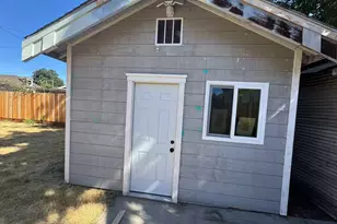 1331 Park St, Stockton, CA 95205 - Photo 9