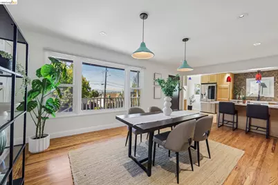 4614 Fairbairn Ave, Oakland, CA 94619 - Photo 13