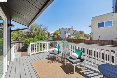 4614 Fairbairn Ave, Oakland, CA 94619 - Photo 33