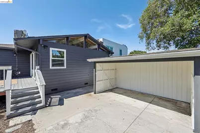 4614 Fairbairn Ave, Oakland, CA 94619 - Photo 37