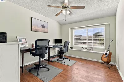 8657 Davona Dr, Dublin, CA 94568 - Photo 17
